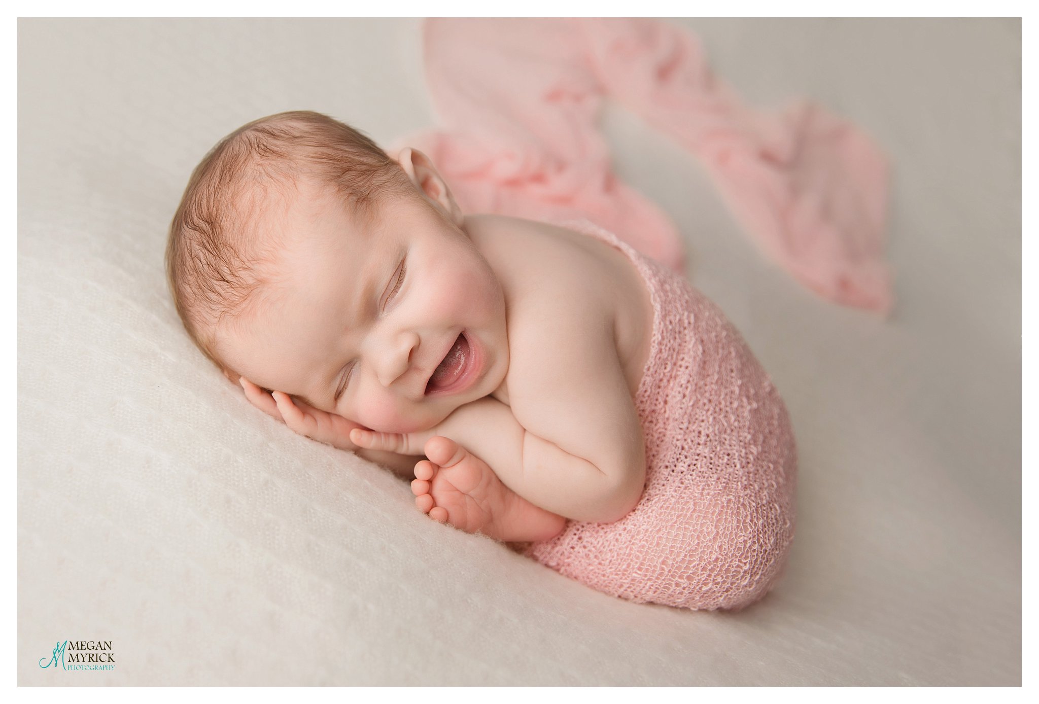 Hinesville Newborn Photographer | Megan Myrick Photography | www.meganmyrickphotography.com